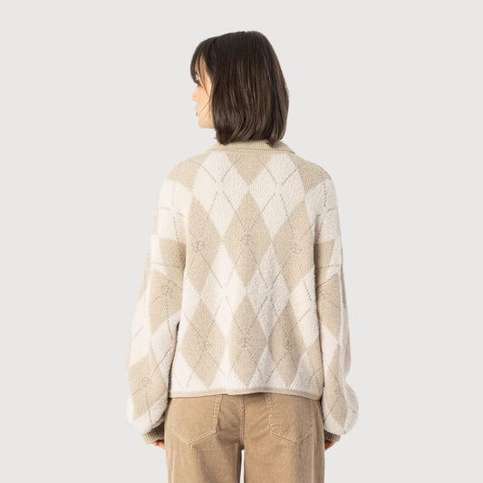 Elias-Rumelis-Damen-Sweater-JADE-253-4762-tan-diamonds-02