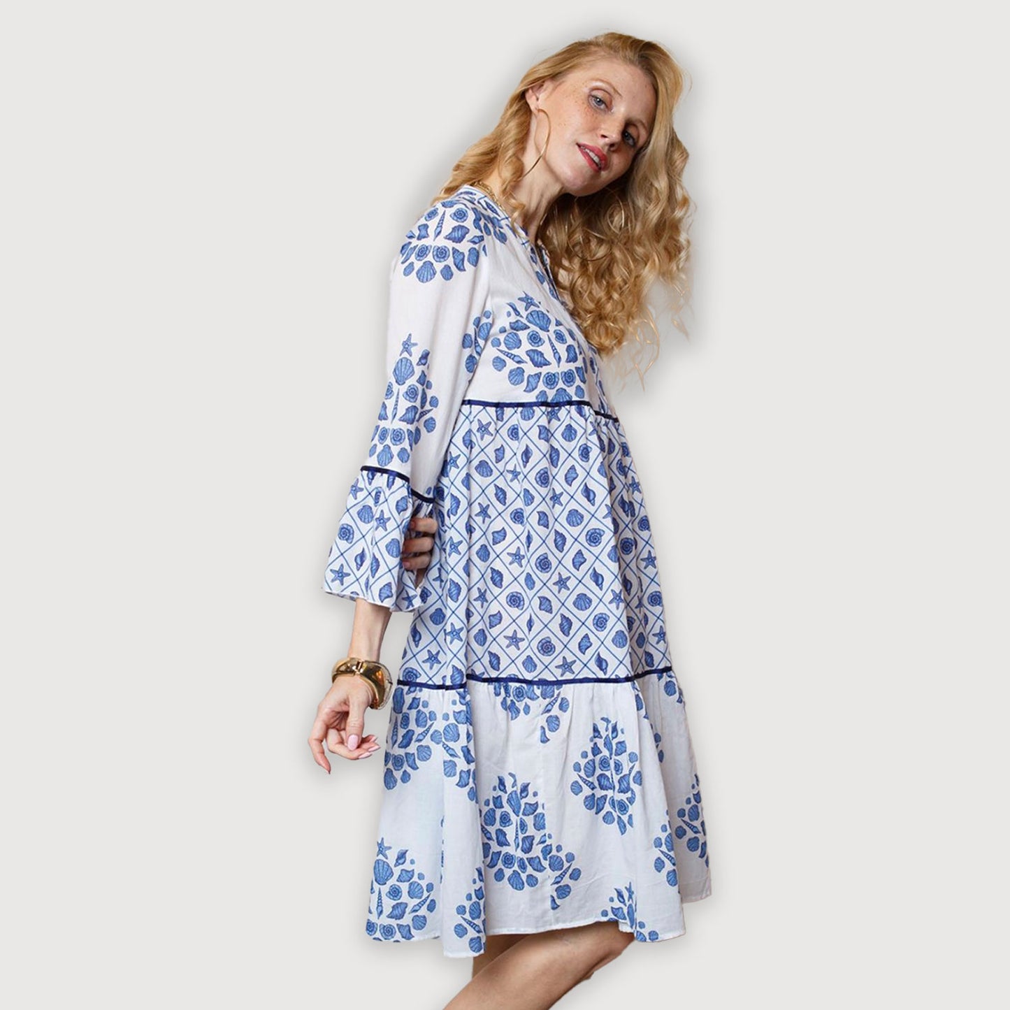 Emily-van-den-Bergh-Kleid-8602-152241-190-white-blue-3