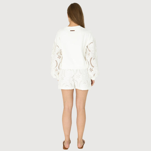 Moscow-Damen-Short-Lacie-114-02-Lacieshort-310_1-offwhite-02