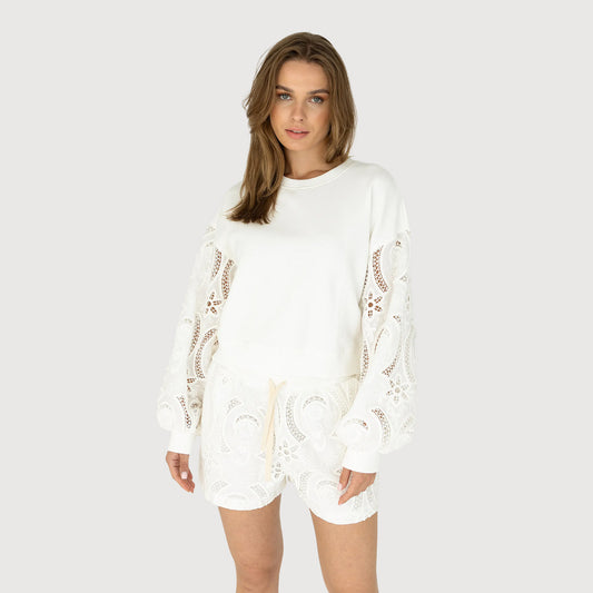 Moscow-Damen-Sweater-Lacie-114-04-Lacie-310_1-offwhite-02