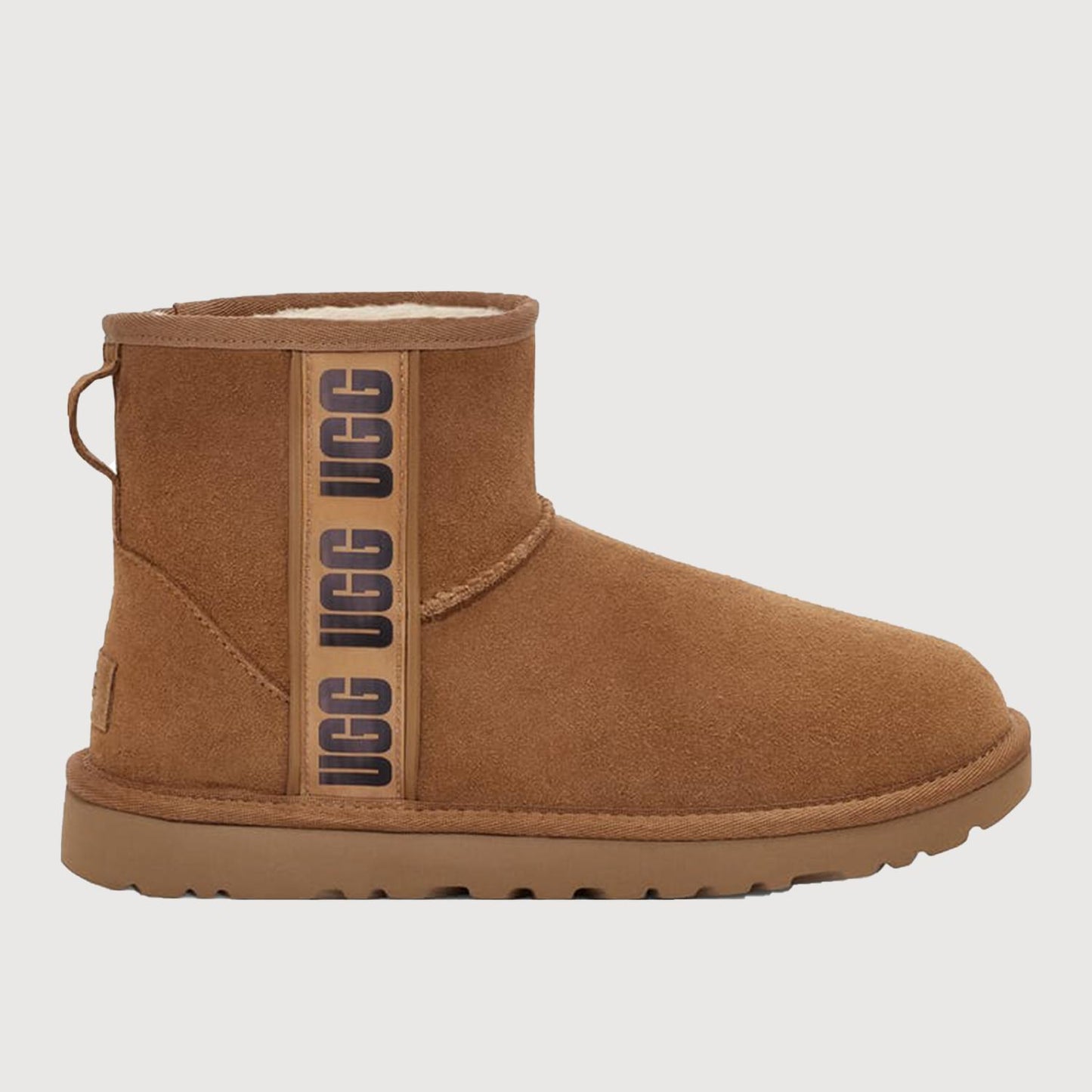 UGG Damen Boots Classic Mini Side Logo II in Chestnut