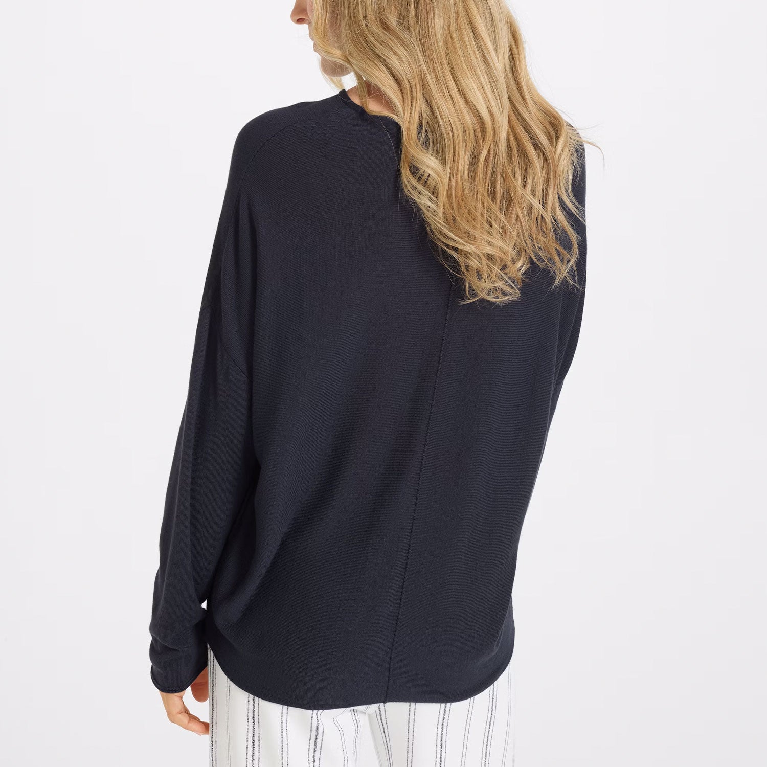 Juvia-Sweatshirt-Strech-860-23-518-880-navy-3