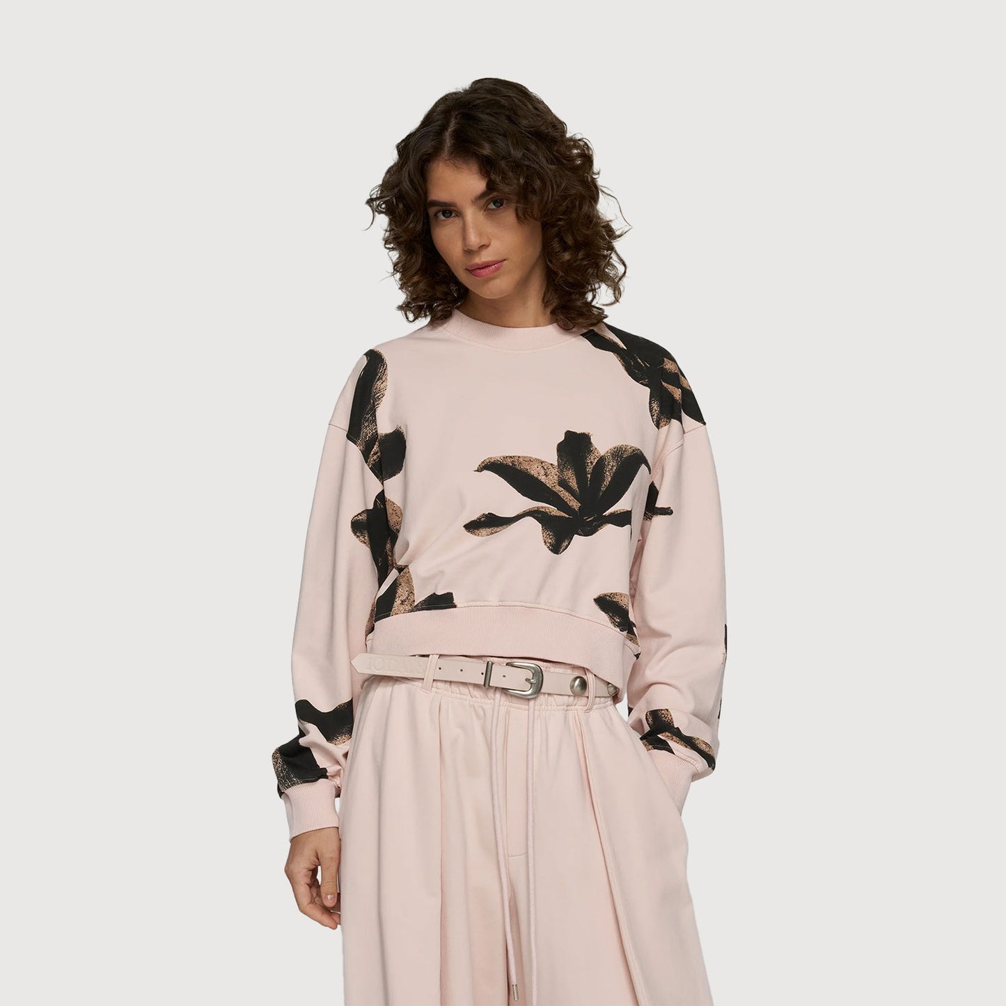 10-Days-Damen-Cropped-Sweater-Flower-20-801-6203-powder-01