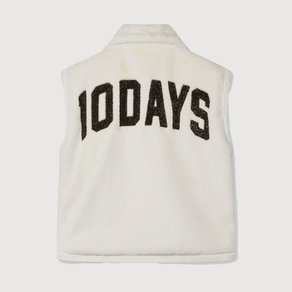 10-Days-Damen-Statement-Lammy-20-570-5204-cleansing-04