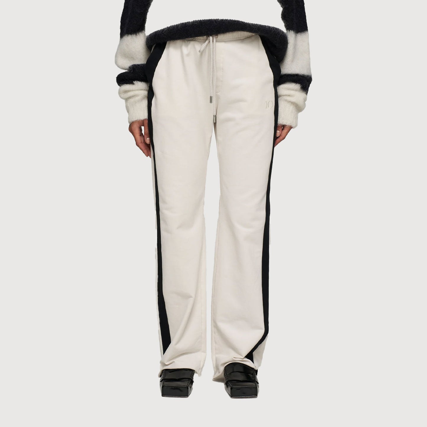 10-Days-Damen-Straight-Jogger-Tape-20-014-5203-in-cleansing-01