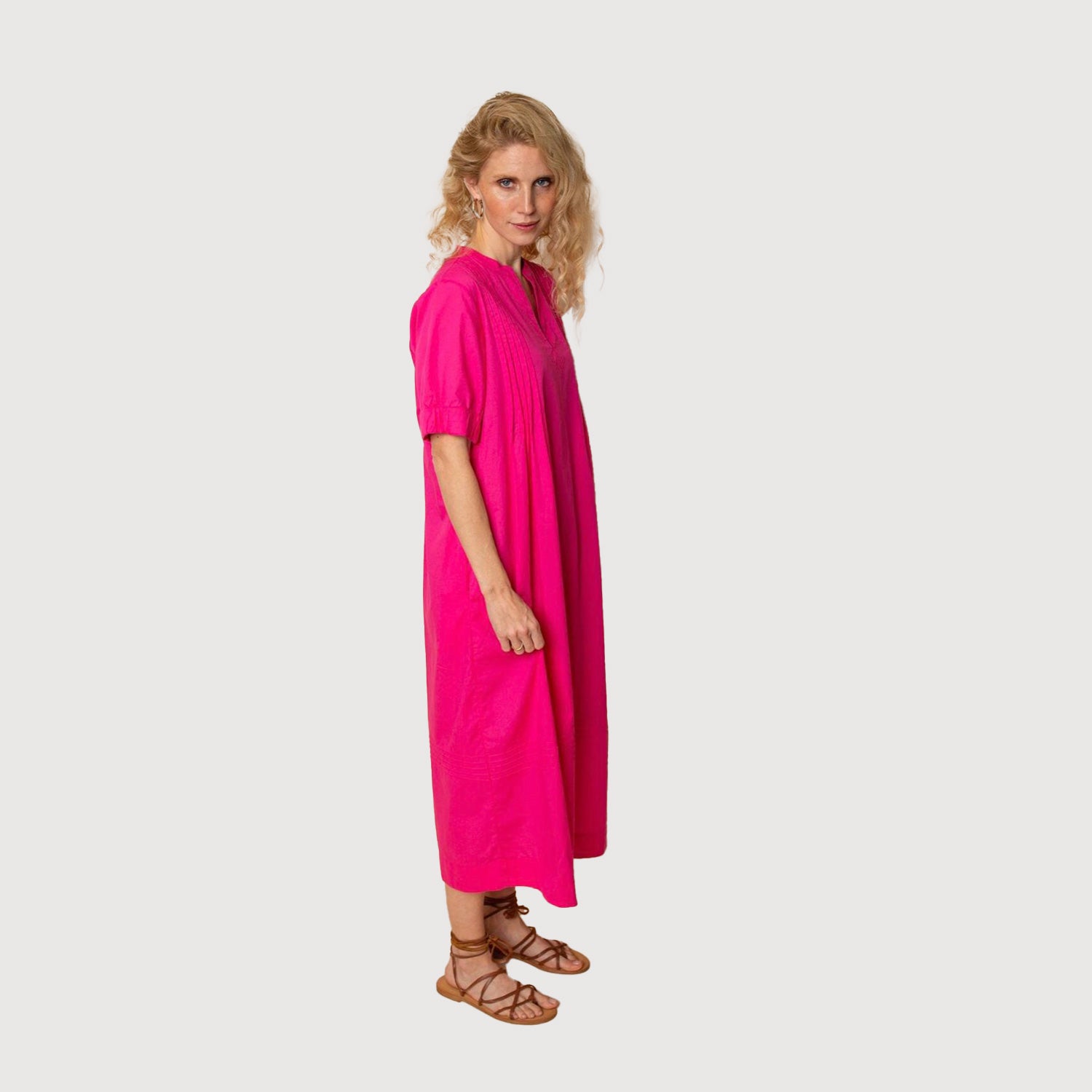 Emily-van-den-Bergh-Damen-Kleid-8814-158690-407-magenta-02