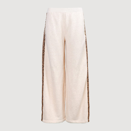 Grace-Damen-Sweathose-438-2158-Leostreifen-103-01