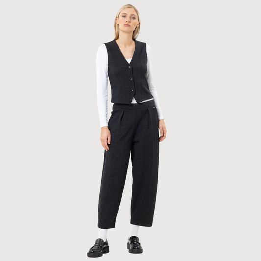 Herrlicher Emilea Jerseyweste Damen Vintage Black Model Frontansicht