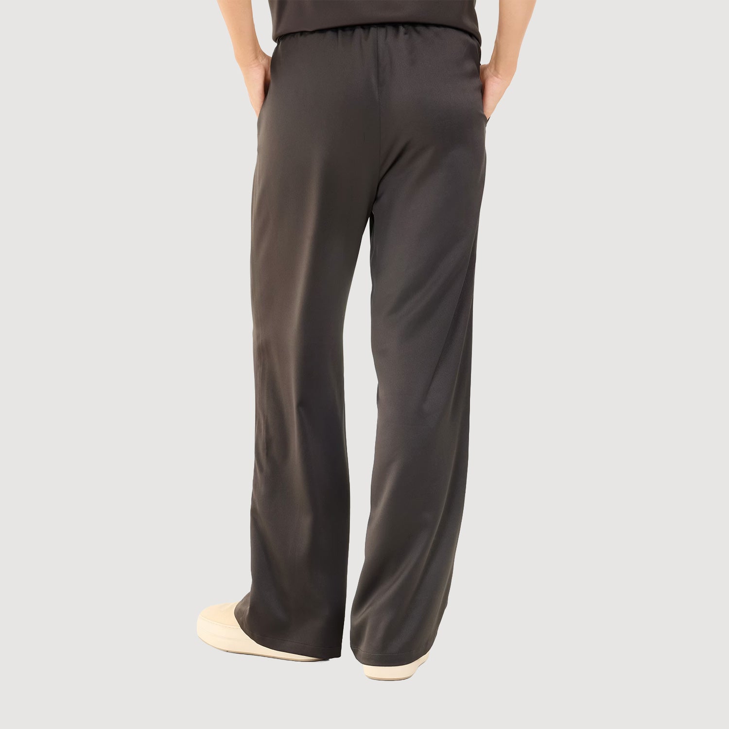 Juvia-Damen-Hose-Florens-831-26-157-989 -02