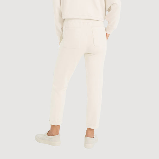 Juvia-Damen-Sweatpants-Ellis-830-22-320-230-02