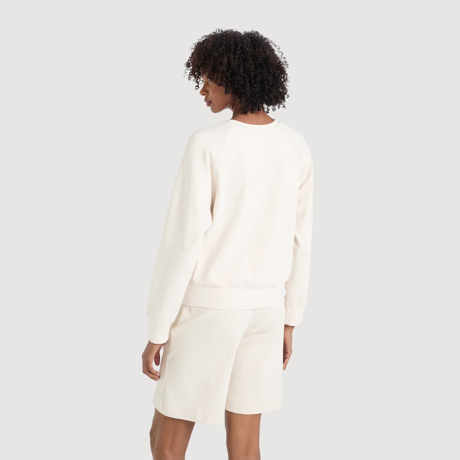 Juvia-Damen-Sweatshirt-Naomi-820-22-319-230-02