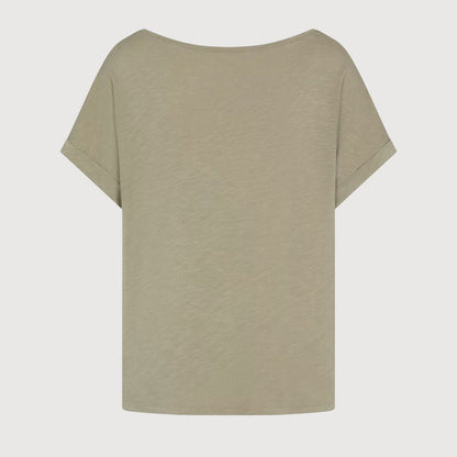 Juvia-Damen-T-Shirt-Luca-810-25-397-dusty-olive-02