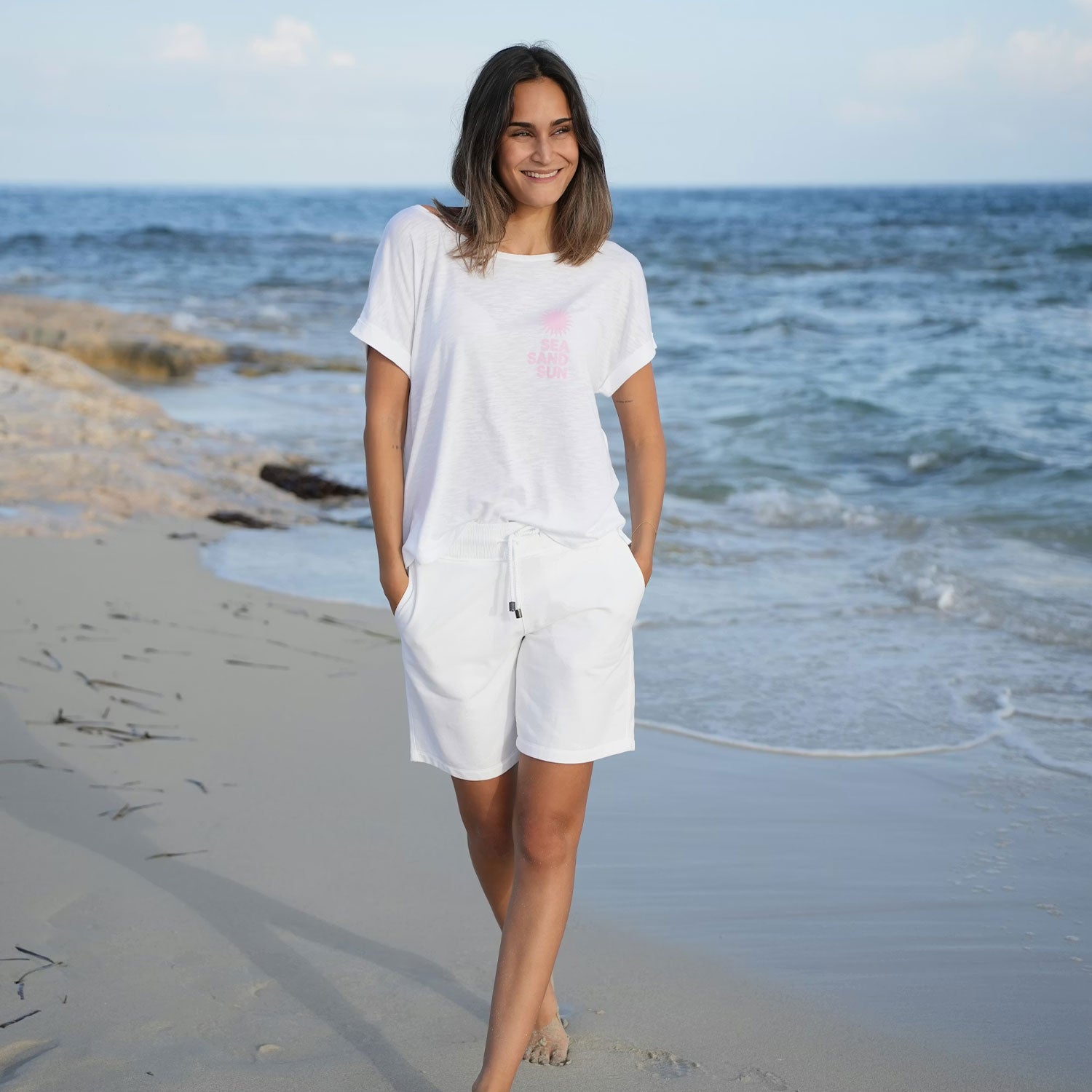 Juvia-Damen-T-Shirt-Luca-810-25-398-Weiß-02