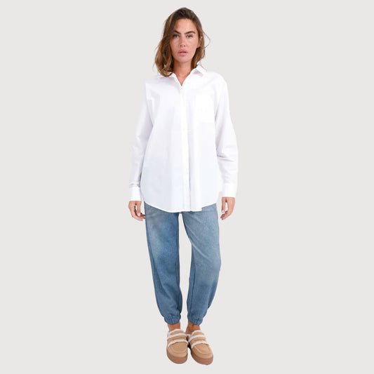 Love-Joy-Victory-Damen-Oversize-Bluse-mit-Rückenprint-Marbel-blue-ice-01