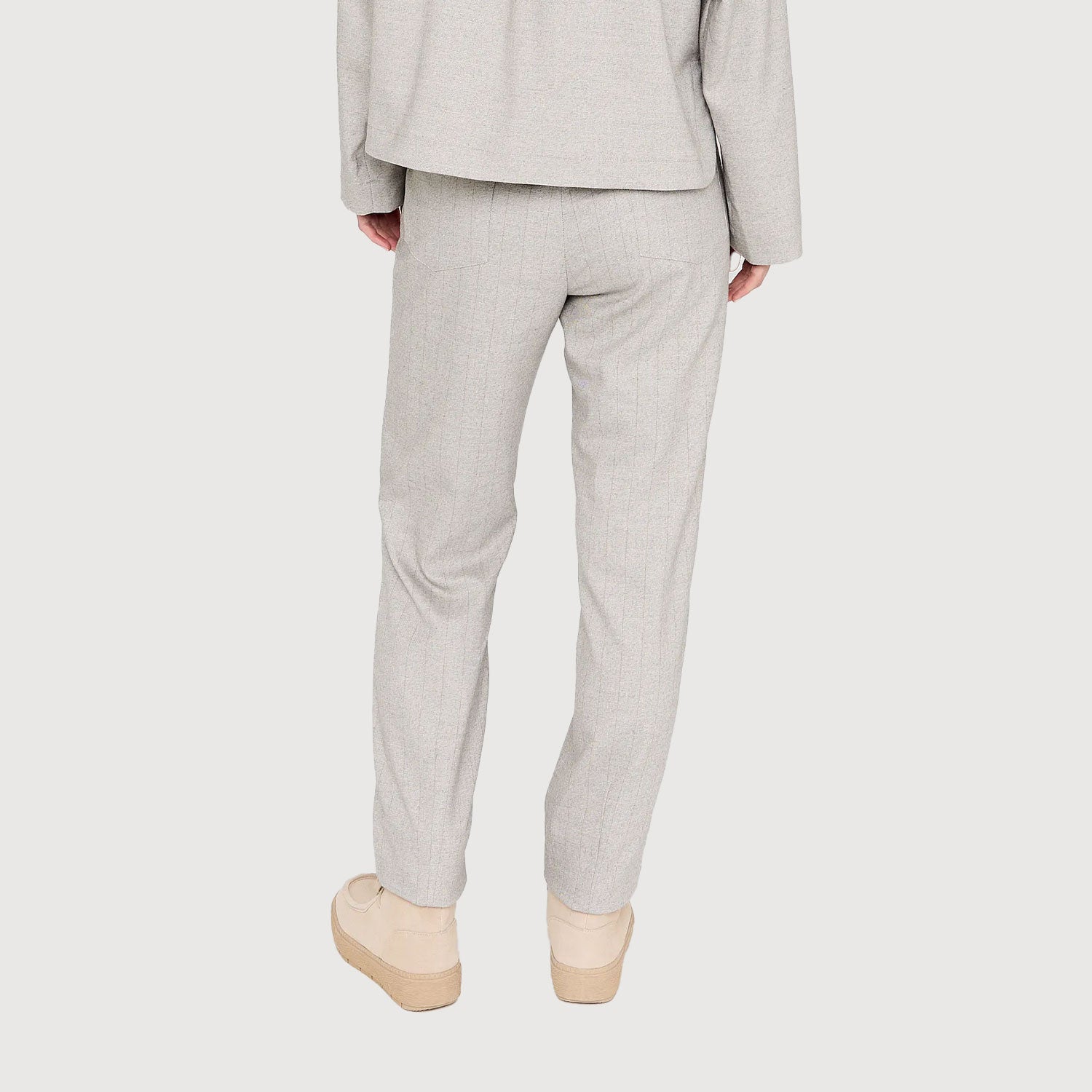 Moscow-Damen-Hose-100-02-Vinny_131_3-light grey-02