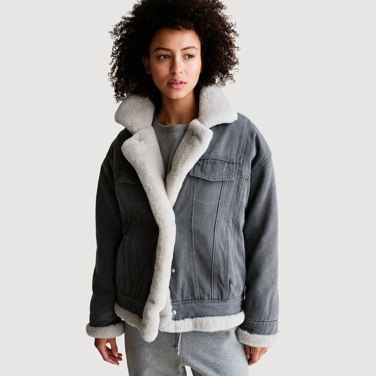 PENN_INK-N.Y.-Damen-Jacke-W26C389-Grey-Jeans-01