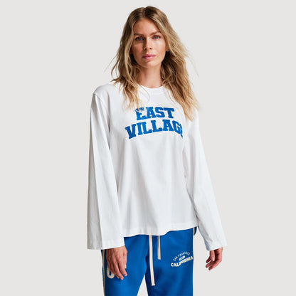 PENN&INK N.Y. Damen Longsleeve W26F1988LTD in Weiß mit blauem EAST VILLAGE Print 1